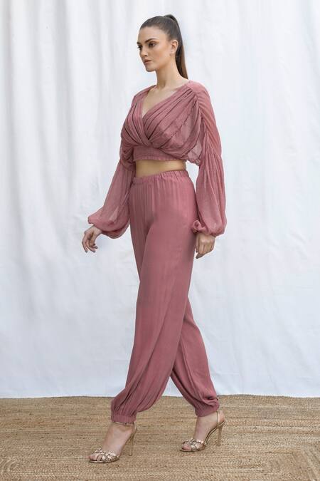 Amrta By Guneet Kondal Pink Viscose Embroidery V-neck Designer Puffed Sleeve Top And Pant Set Online at Aza Fashions Amrta By Guneet Kondal_Pink Viscose Embroidery V-neck Designer Puffed Sleeve Top And Pant Set _Online_at_Aza_Fashions