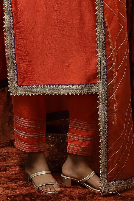 Buy_Shikhar Sharma_Orange Silk Chanderi Embroidered Pearl Round Kurta Pant Set 