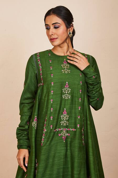 Sue Mue_Green Tussar, Georgette, Silk Patchwork, Zari, Chetal Anarkali Salwar Set _Online_at_Aza_Fashions