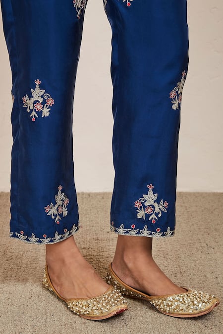Buy_Sue Mue_Blue Silk Zari Collared Embroidered Shirt And Pant Set _Online_at_Aza_Fashions