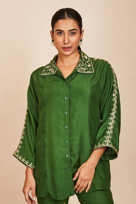 Sue Mue_Green Silk Zari, Embroidery Collared Tejal Shirt And Pant Set _Online_at_Aza_Fashions