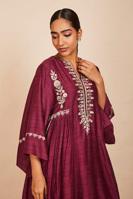 Sue Mue Wine Tussar Georgette Embroidery Aari Work Round Rishima Kaftan And Pant Set  3