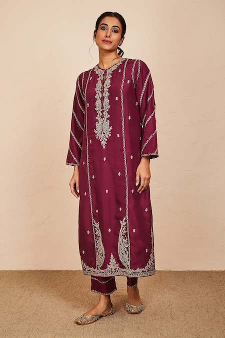 Buy_Sue Mue_Wine Silk, Chiffon Embroidery, Zari, Sequins Round Neck Kurta Pant Set _Online_at_Aza_Fashions
