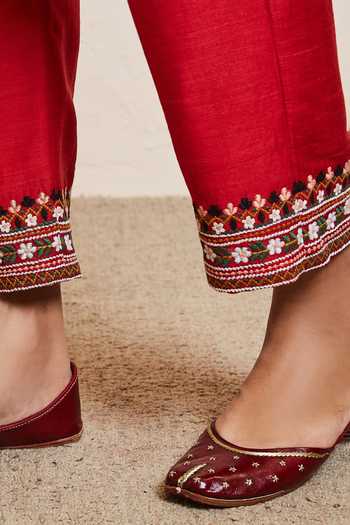 Buy_Sue Mue_Red Tussar, Georgette, Organza Embroidery V-neck Ina Kurta Pant Set _Online_at_Aza_Fashions