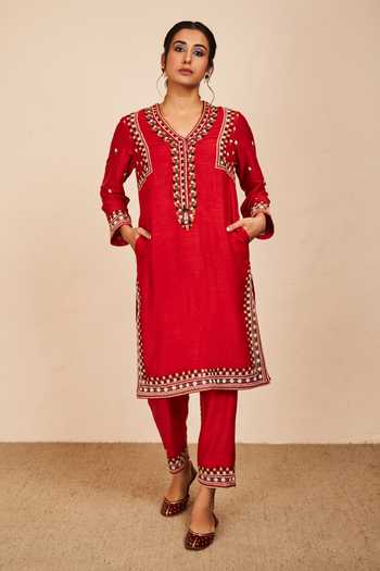 Sue Mue_Red Tussar, Georgette, Organza Embroidery V-neck Ina Kurta Pant Set _at_Aza_Fashions