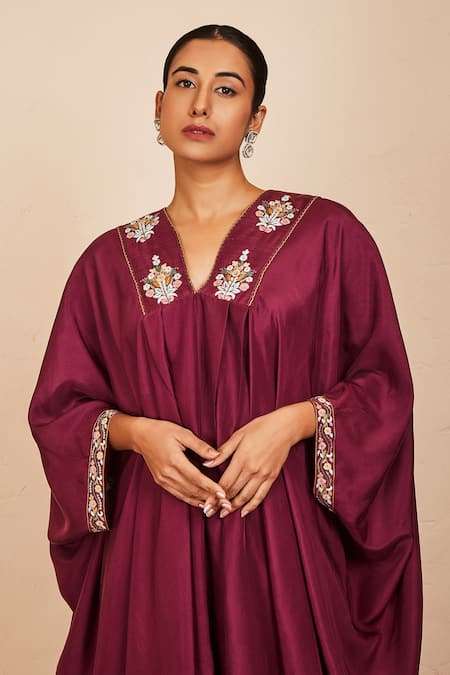 Sue Mue_Wine Silk, Lycra Zari V-neck Kaya Embroidered Kaftan Set _Online_at_Aza_Fashions
