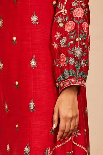 Shop_Sue Mue_Red Lycra, Georgette, Organza, Tussar Embroidery, Tassels Ardita Kurta Set _Online_at_Aza_Fashions