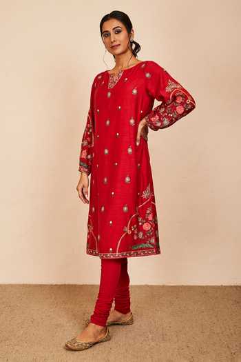 Sue Mue_Red Lycra, Georgette, Organza, Tussar Embroidery, Tassels Ardita Kurta Set _at_Aza_Fashions
