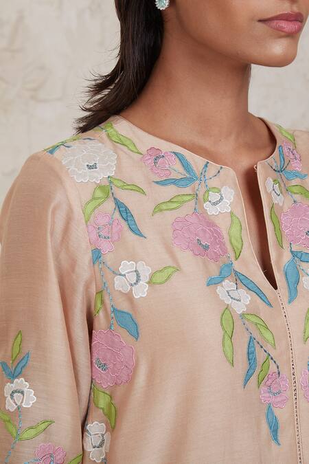 Buy Sue Mue Beige Chanderi Embroidery, Cut Work Aima Handwoven Patchwork Kurta Pant Set Online at Aza Fashions Buy_Sue Mue_Beige Chanderi Embroidery, Cut Work Aima Handwoven Patchwork Kurta Pant Set _Online_at_Aza_Fashions