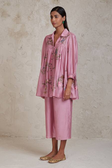 Sue Mue Pink Chanderi Embroidery Collared Sabi Handwoven Culottes Set at Aza Fashions Sue Mue_Pink Chanderi Embroidery Collared Sabi Handwoven Culottes Set _at_Aza_Fashions