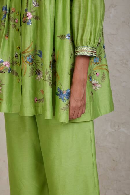Sue Mue Green Chanderi Applique, Embroidery Sabi Handwoven Shirt And Culottes Set Online at Aza Fashions Sue Mue_Green Chanderi Applique, Embroidery Sabi Handwoven Shirt And Culottes Set _Online_at_Aza_Fashions