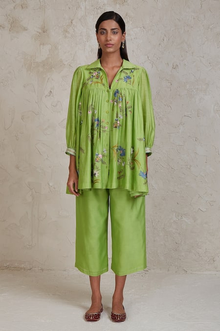 Sue Mue Green Chanderi Applique, Embroidery Sabi Handwoven Shirt And Culottes Set at Aza Fashions Sue Mue_Green Chanderi Applique, Embroidery Sabi Handwoven Shirt And Culottes Set _at_Aza_Fashions