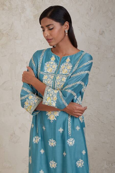 Shop Sue Mue Blue Chanderi Embroidery Umaiza Handwoven Kurta Pant Set Online at Aza Fashions Shop_Sue Mue_Blue Chanderi Embroidery Umaiza Handwoven Kurta Pant Set _Online_at_Aza_Fashions