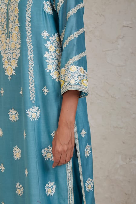 Sue Mue Blue Chanderi Embroidery Umaiza Handwoven Kurta Pant Set at Aza Fashions Sue Mue_Blue Chanderi Embroidery Umaiza Handwoven Kurta Pant Set _at_Aza_Fashions
