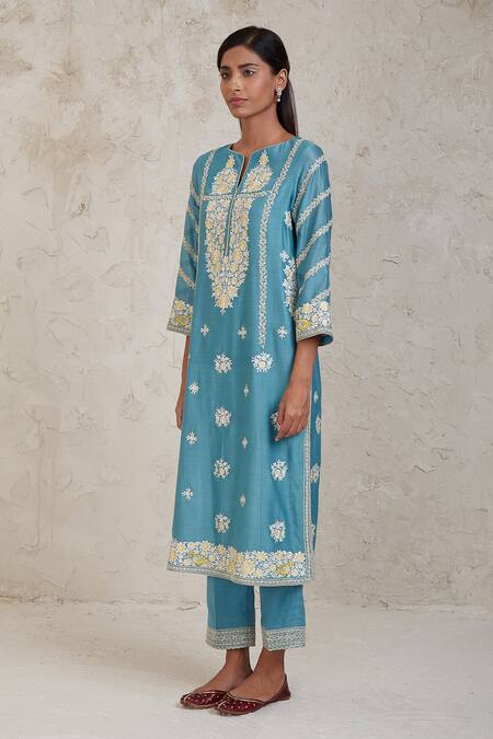Shop Sue Mue Blue Chanderi Embroidery Umaiza Handwoven Kurta Pant Set Shop_Sue Mue_Blue Chanderi Embroidery Umaiza Handwoven Kurta Pant Set