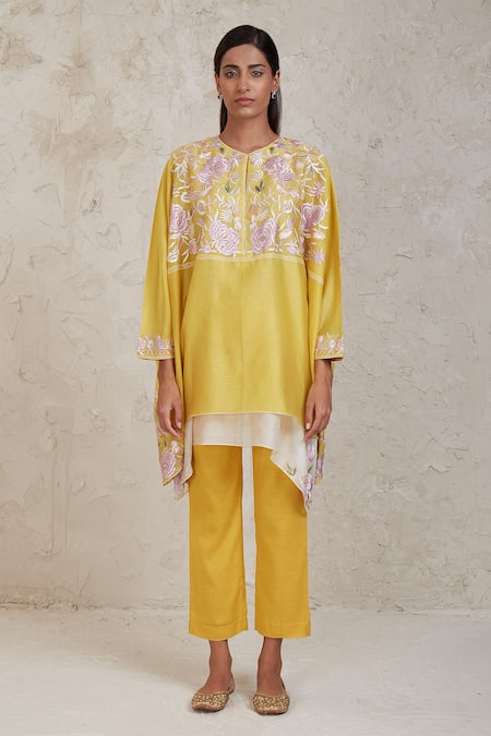 Sue Mue_Yellow Chanderi Embroidery Split V-neck Zimal Layered Kaftan And Pant Set _at_Aza_Fashions