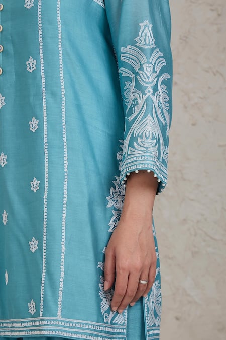 Sue Mue Blue Chanderi Beads, Embroidery Split V-neck Fairoz Kurta And Pant Set Online at Aza Fashions Sue Mue_Blue Chanderi Beads, Embroidery Split V-neck Fairoz Kurta And Pant Set _Online_at_Aza_Fashions