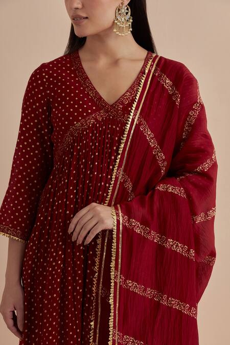 Shop_Ikshita Choudhary_Red Chanderi Printed Polka Dot V Neck Foil Cross Yoke Anarkali Pant Set