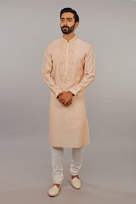 Vanshik Embroidered Kurta Set 