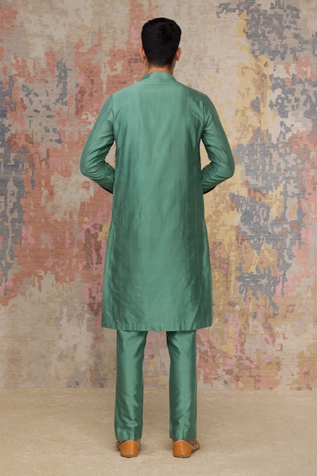 Shop Devnaagri Green Cotton Silk Blend Pintuck Kurta And Pant Set at Aza Fashions Shop_Devnaagri_Green Cotton Silk Blend Pintuck Kurta And Pant Set _at_Aza_Fashions
