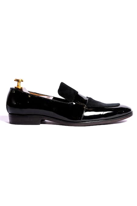 Buy_Artimen_Black Round Toe Loafers _Online_at_Aza_Fashions