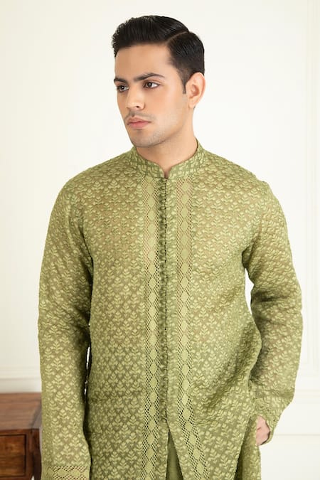 Priyanka Jain_Green Cotton, Silk Embroidery Leaf Pattern Jacquard Kurta Set _at_Aza_Fashions