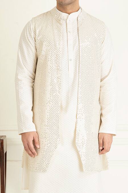 Priyanka Jain_Ivory Chanderi Silk, Cotton Sequins, Embroidery Bundi And Kurta Set _at_Aza_Fashions
