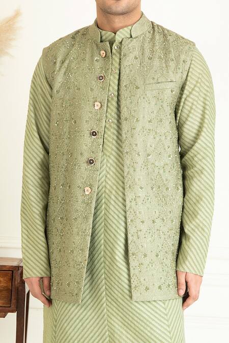 Priyanka Jain_Green , Satin Sequins, Embroidery Floral Bundi Kurta Set _at_Aza_Fashions