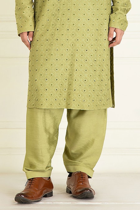 Buy_Priyanka Jain_Green Cotton, Silk Embroidery Thread And Sequin Kurta Set _Online_at_Aza_Fashions