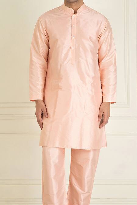Priyanka Jain_Peach Silk, Cotton Mandarin Collar Kurta Set _Online_at_Aza_Fashions