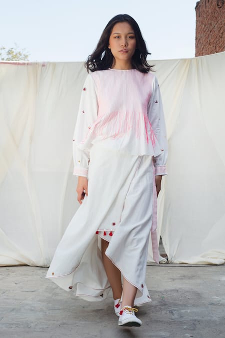 Shop Nikasha White Cotton Round Embroidered Pintuck Top at Aza Fashions Shop_Nikasha_White Cotton Round Embroidered Pintuck Top _at_Aza_Fashions