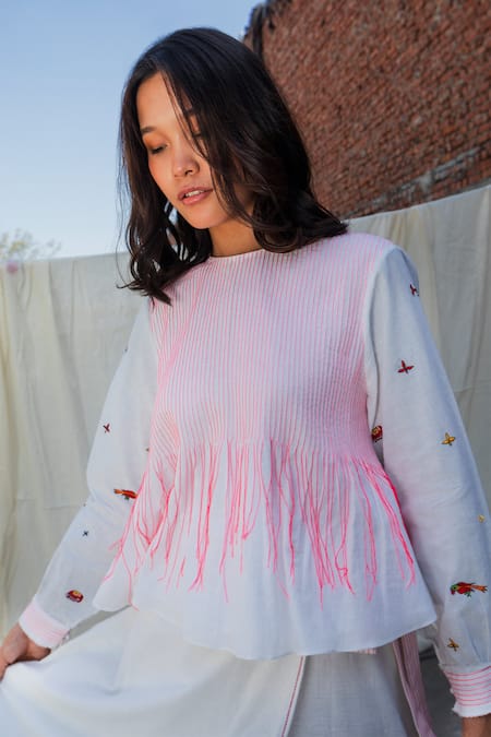 Buy Nikasha White Cotton Round Embroidered Pintuck Top Online at Aza Fashions Buy_Nikasha_White Cotton Round Embroidered Pintuck Top _Online_at_Aza_Fashions