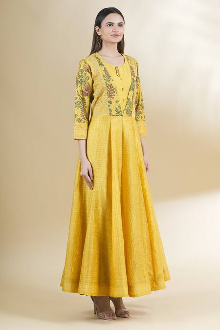 Samyukta Singhania_Yellow Chanderi, Organza Sequins, Zari Round Printed Anarkali Set With Dupatta_Online_at_Aza_Fashions