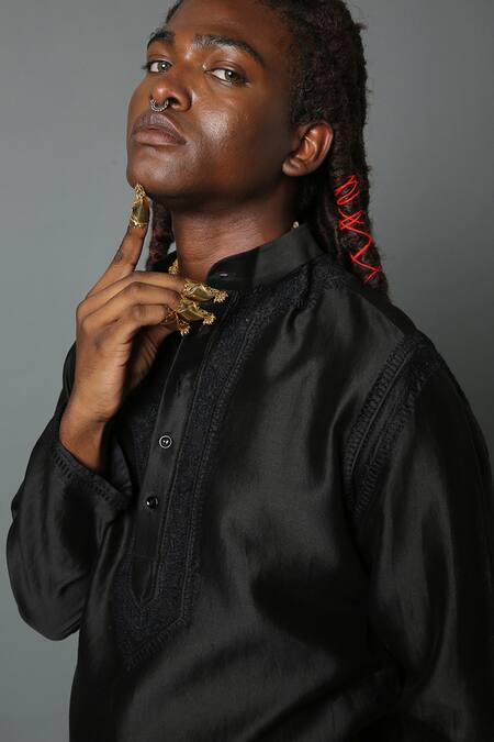 Shop_House Of Three_Black Cotton Silk Chanderi Embroidered Chikan Work Kurta  _Online_at_Aza_Fashions