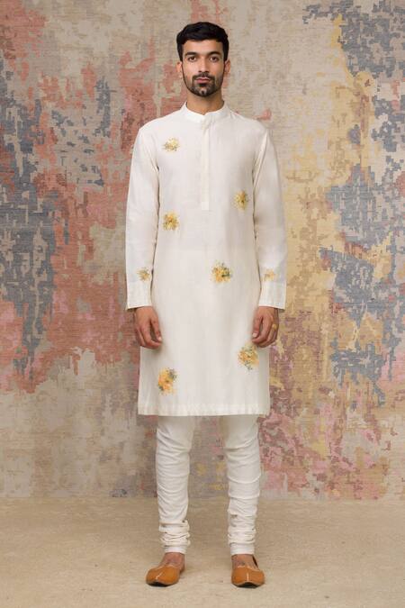 Buy_Devnaagri_White Cotton, Silk Chanderi Kurta Set _Online_at_Aza_Fashions