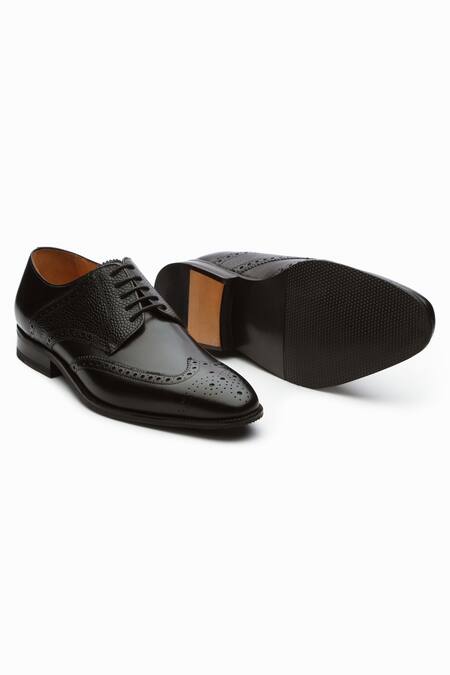 Shop_Dapper Shoes_Black Leather Wingtip Brogue Shoes_Online_at_Aza_Fashions