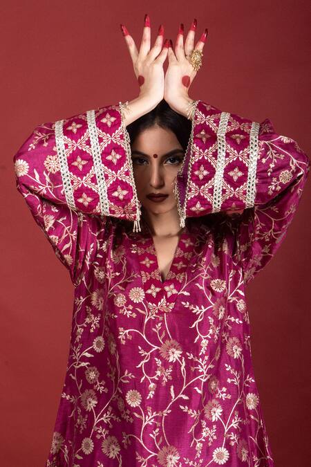 Monk & Mei By Sonia Anand_Purple Brocade, Satin Tassels, Pearls V-neck Meena Pakistani Kurta With Pant _Online_at_Aza_Fashions