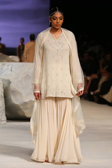Tarun Tahiliani_Ivory Georgette Beads, Embroidery Boat Neck Chikankari Short Kurta Sharara Set_Online_at_Aza_Fashions