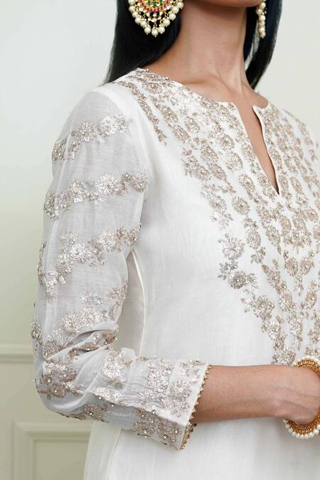 Buy_Sheetal Batra_White Organza, Bamberg, Chanderi Notched Kurta Set _Online_at_Aza_Fashions