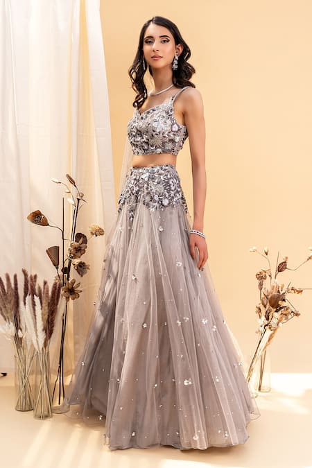 Shop Silky Bindra Grey Shantoon, Tulle Net Sweetheart Neck Embellished Lehenga Set at Aza Fashions Shop_Silky Bindra_Grey Shantoon, Tulle Net Sweetheart Neck Embellished Lehenga Set _at_Aza_Fashions