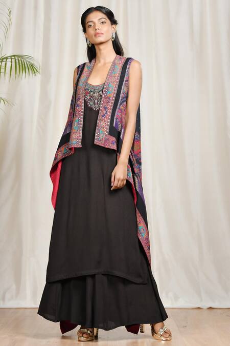 Buy_RI.Ritu Kumar_Black Rayon Crepe Round Printed Cape Palazzo Set _Online_at_Aza_Fashions