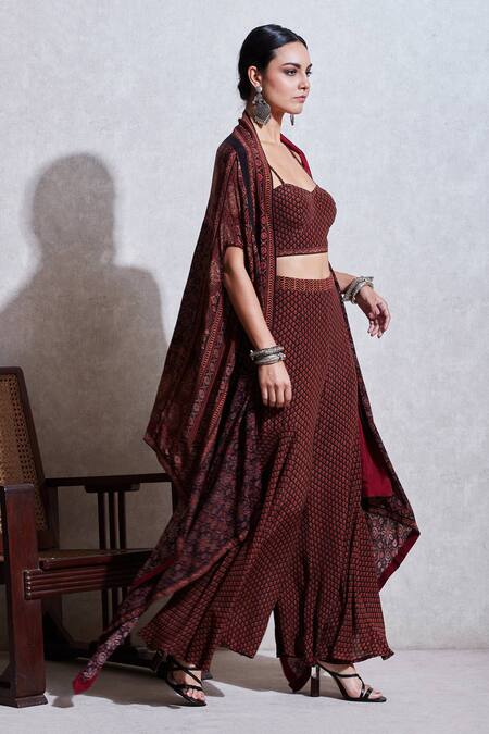 Ritu Kumar Black Rayon Sweetheart Neck Printed Cape And Pant Set Online at Aza Fashions Ritu Kumar_Black Rayon Sweetheart Neck Printed Cape And Pant Set_Online_at_Aza_Fashions