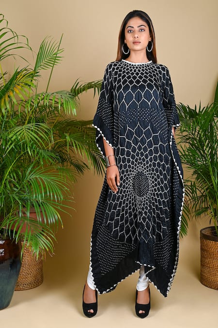 Dyelogue Black Gajji Silk Bandhani Tunic 