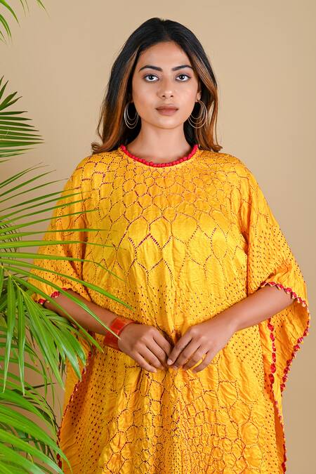 Buy_Dyelogue_Yellow Gajji Silk Bandhani Tunic _Online_at_Aza_Fashions