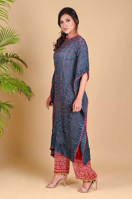 Buy_Dyelogue_Grey Gajji Silk Bandhani Tunic _Online_at_Aza_Fashions