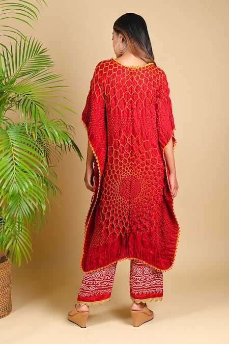 Shop Dyelogue Red Gajji Silk Bandhani Tunic at Aza Fashions Shop_Dyelogue_Red Gajji Silk Bandhani Tunic _at_Aza_Fashions