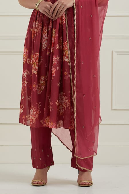 Label Nitisha_Red Georgette, Chanderi, Chiffon Floral Print Gathered Kurta Pant Set _at_Aza_Fashions