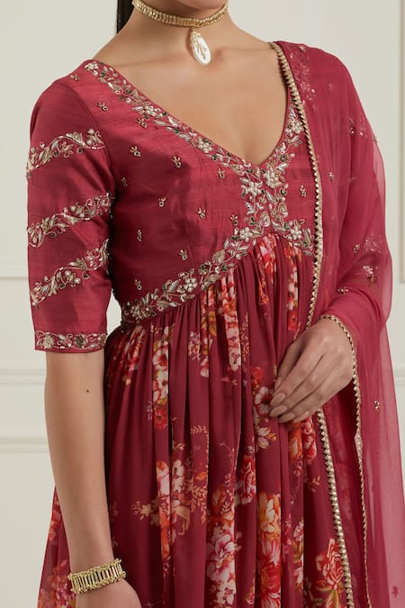 Shop_Label Nitisha_Red Georgette, Chanderi, Chiffon Floral Print Gathered Kurta Pant Set _Online_at_Aza_Fashions