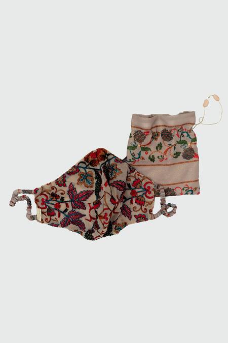 Buy_Rabani & Rakha_Peach Embroidery Face Mask And Pocket Square Gift Box _Online_at_Aza_Fashions