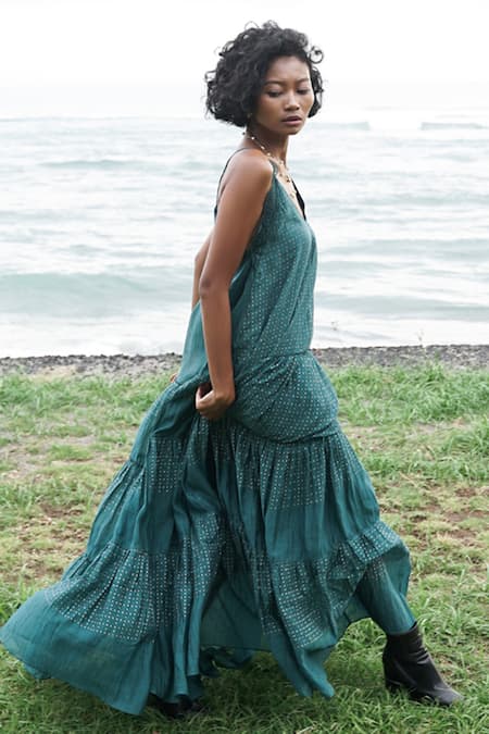 Buy_Baju_Green 40% , 60% , Chanderi Polka Tulle Tiered Gown_Online_at_Aza_Fashions